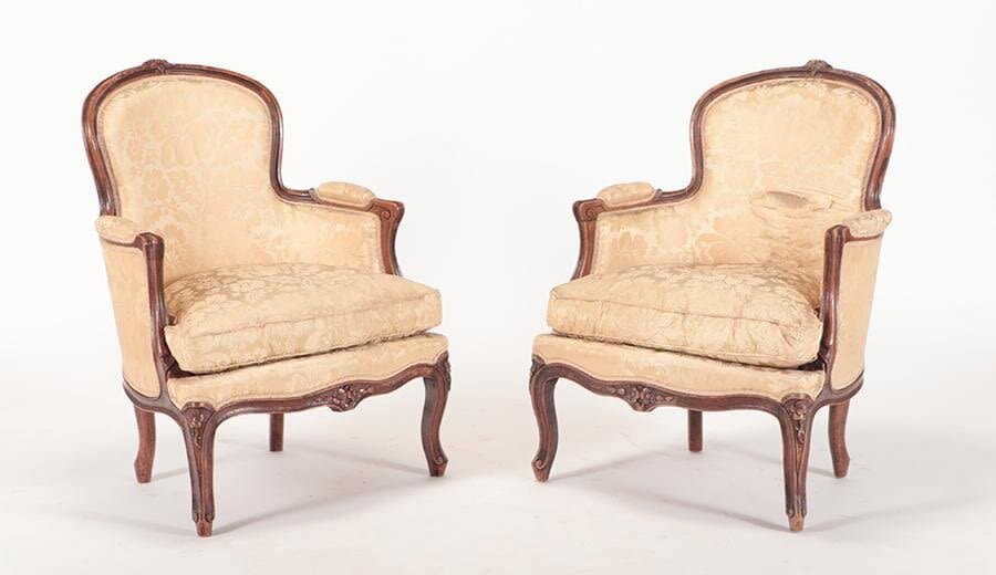 PAIR FRENCH LOUIS XV STYLE CARVED BEECH BERGERES