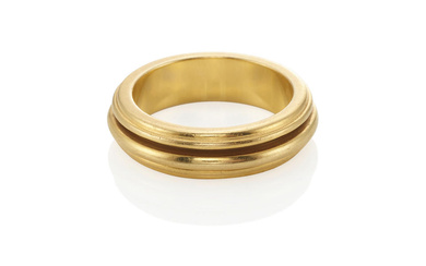 PIAGET: A GOLD 'POSSESSION' RING, 1995