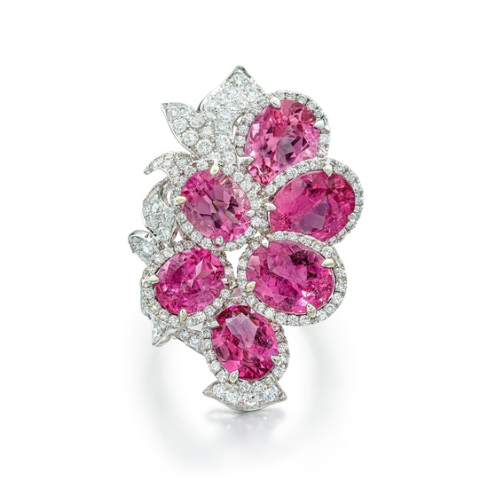Pink Tourmaline and Diamond Ring | 粉紅色碧璽 配 鑽石 戒指