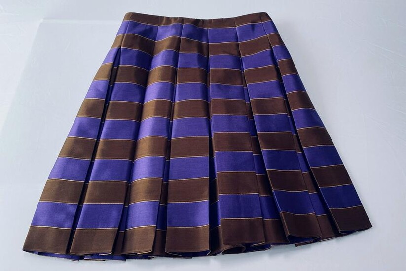 Prada Skirt Excellent Condition Size 42
