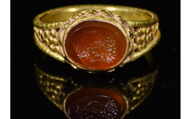 ROMAN GOLD INTAGLIO RING WITH JULIAN II THE APOSTATE