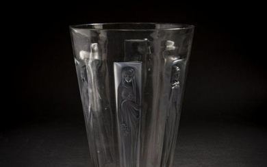 René Lalique, 'Six Figurines' vase, 1912