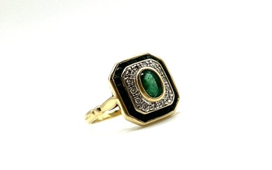 Ring - 18 kt. Yellow gold - 0.50 tw. Emerald - Diamond
