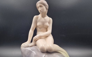 Royal Copenhagen - Edward Eriksen - Figurine - The Little Mermaid #4431 - Porcelain