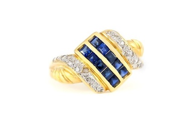Sapphire Grid Gold Ring with Diamonds