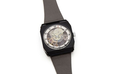 Tissot, Astrolon, vers 1971 Une rare montre en plastique ultra-légère, cadran transparent et balancier apparent,...
