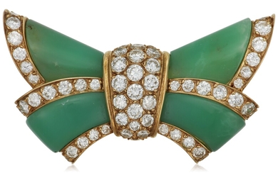 VAN CLEEF & ARPELS CHRYSOPRASE AND DIAMOND BOW BROOCH