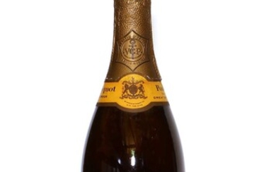 Veuve Clicquot Ponsardin, Reims, 1929, one bottle