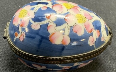 Vintage Limoges France Porcelain Egg Trinket Box