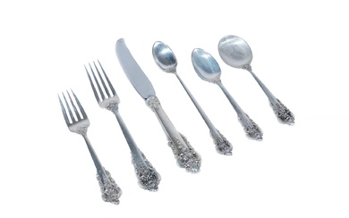 Wallace Silversmiths Sterling Flat Table Service, Wallingford, Grande Baroque Pattern, Introduced 1941, 119 Pieces, 161.5 ozt Weighable