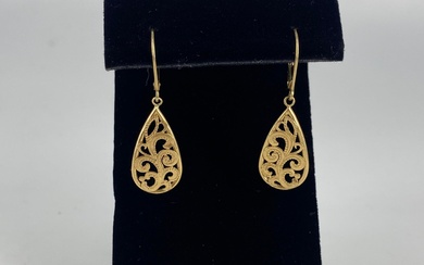 14kt Yellow Gold Dangle Earrings