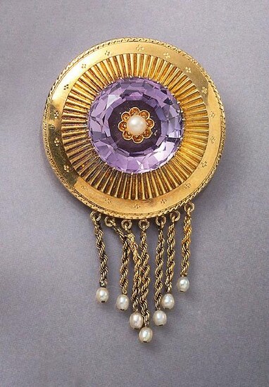 18 kt gold brooch with amethyst and pearls