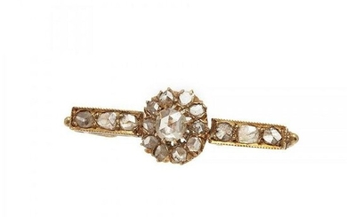 18 kt yellow gold pin, from the end of the 19th century, set with diamonds, and a central rose