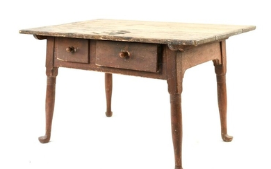 18TH C. COUNTRY QUEEN ANNE STYLE TABLE