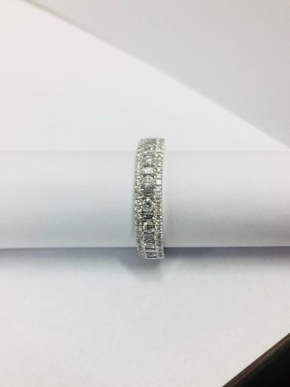 18ct white gold diamond dress ring,0.59ct diamond brilliant...