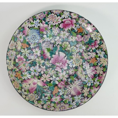 19th century Famille Rose Mille Fleurs large shallow bowl: ...