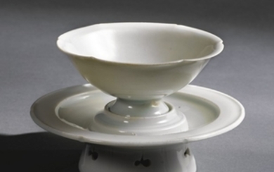 A 'QINGBAI' CUP AND STAND SOUTHERN SONG DYNASTY