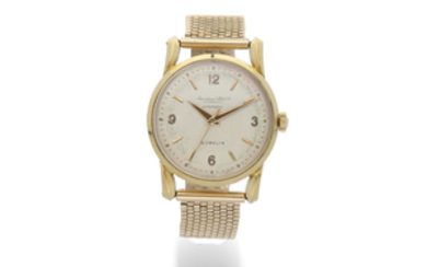 International Watch Co. A Rare Yellow Gold Centre Seconds Wristwatch with Two-Tone Textured Dial, Retailed by Gubelin