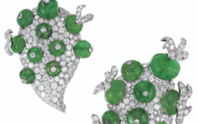 AN UNUSUAL PAIR OF EMERALD AND DIAMOND CLIP-BROOCHES, PAUL FLATO