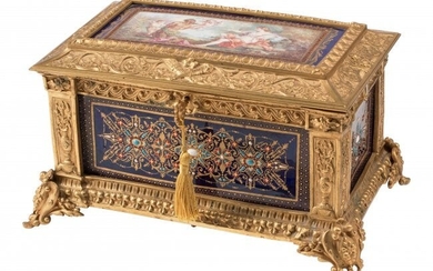 61030: A French Gilt Bronze Mounted Porcelain Box, 19th