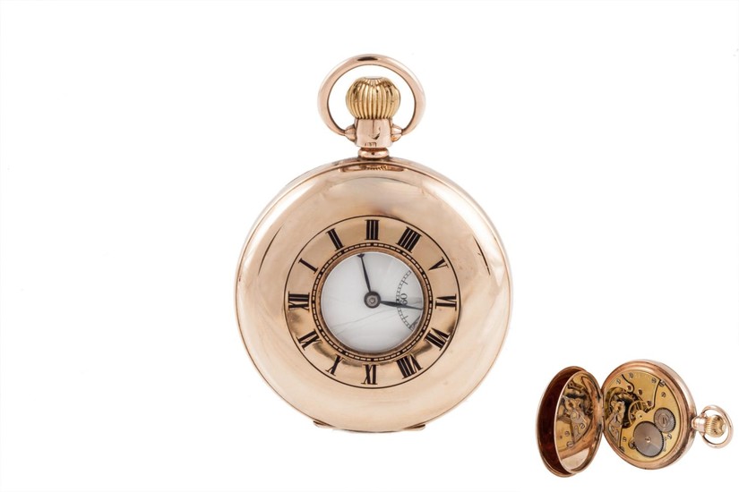 A 9CT GOLD HUNTER POCKET WATCH, Chester 1932, 2''/10 cm, 93 ...