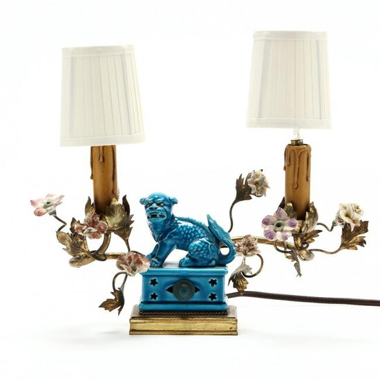 A Chinese Inspired Turquoise Foo Lion Boudoir Lamp