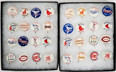 A Collection of Vintage MLB Pinback Buttons (32)