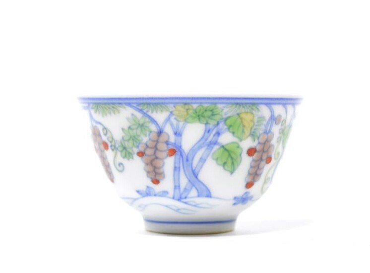 A Fine Chinese Palace Cup