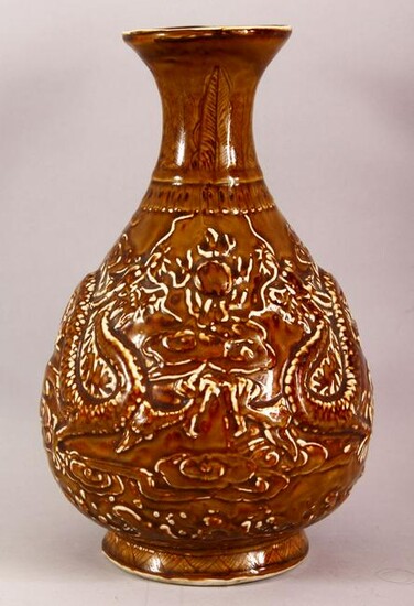A LARGE CHINESE BROWN GLAZED POTTERY DRAGON VASE