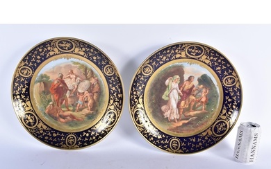 A LARGE PAIR OF LATE 19TH CENTURY VIENNA PORCELAIN DISHES pa...
