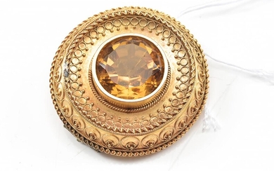 A VICTORIAN CITRINE BROOCH IN 9CT GOLD, DIAMETER 35MM, 9.8GMS
