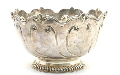 A late Victorian silver montieth