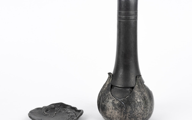 A vase and bowl, a tin, Art Nouveau, pewter and metal processing AB, 1800/900 century.