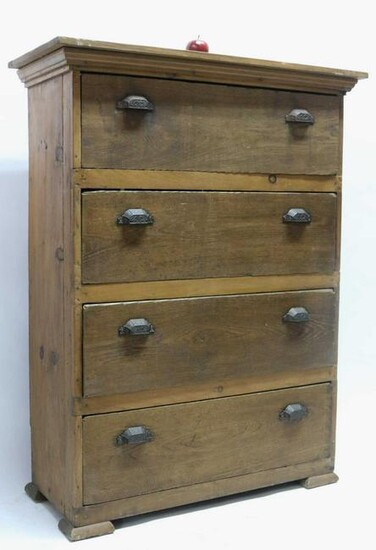 AMERICAN ANTIQUE TALL COTTAGE CHEST