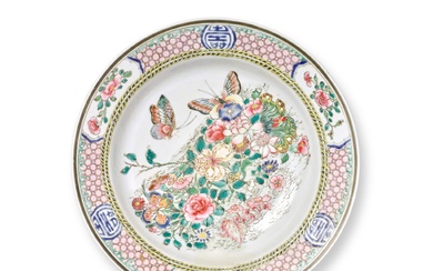 An eggshell famille-rose 'butterfly and flowers' dish, Qing dynasty, Yongzheng period | 清雍正 粉彩蝶戀花紋盤