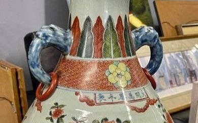Antique CHINESE WANLI WUCAI Large & heavy Porcelain VASE 22 tall x 15 in