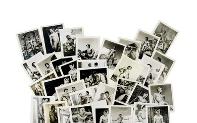 Bob Mizer (1922-1992) Ensemble de 36 photographies, années 1960 tirages argentiques, dont 2...