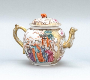 CHINESE EXPORT PORCELAIN COFFEEPOT Exterior with Mandarin cartouches and heavy gilt decoration. Height 7.5".