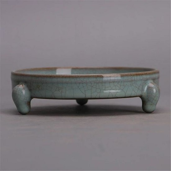 Chinese Ge kiln Porcelain Tripod censer