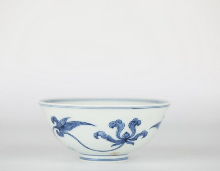 Chinese blue and white glazed porcelain bowl, Ming Dynasty