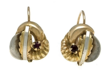 Garnet earrings GG 750/000 wit