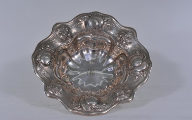 Gorham sterling silver fancy fruit bowl with raised