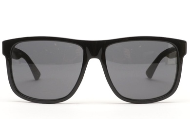 Gucci GG 0010/S Sunglasses with Case