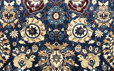 Handmade Oriental Style Wool Rug