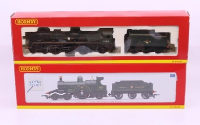 Hornby: A boxed Hornby, OO Gauge, BR 4-6-2 Merchant Navy...