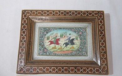 IRAN Peinture sur ivoire, figurant une scène... - Lot 830 - Enchères Maisons-Laffitte
