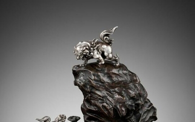 KISETSU: A SILVER AND BRONZE OF A SHISHI WITH CUB