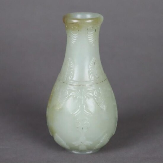 Kleine Jade-Vase - China, Ming-Dynastie