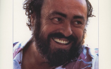 Luciano Pavarotti signed photo