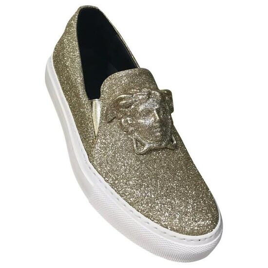 New Versace Palazzo Low-Top Sneakers In Gold Glitter
